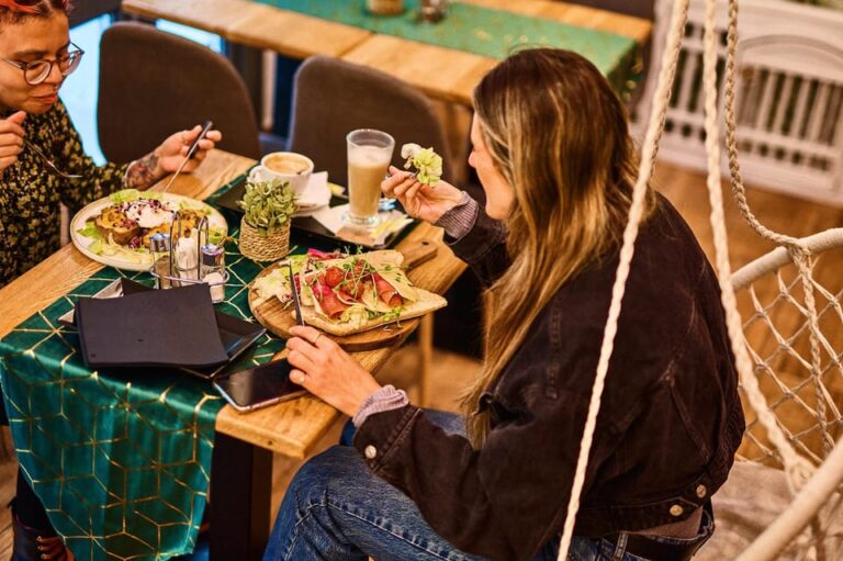 Budapest: Eggscuse Me? Brunch & Bistro’s Bottomless Offer