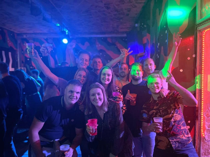 Budapest: Private, Personalized Pub Crawl, 3 drinks included - Good To Know
