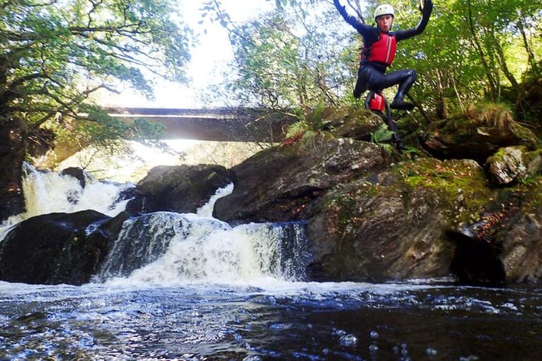Callander 2-Hour Gorge Walking Discovery Experience