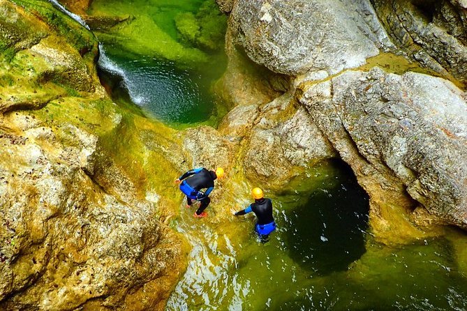 Canyoning in the Strubklamm with a state-certified guide - An Overview of Canyoning in the Strubklamm