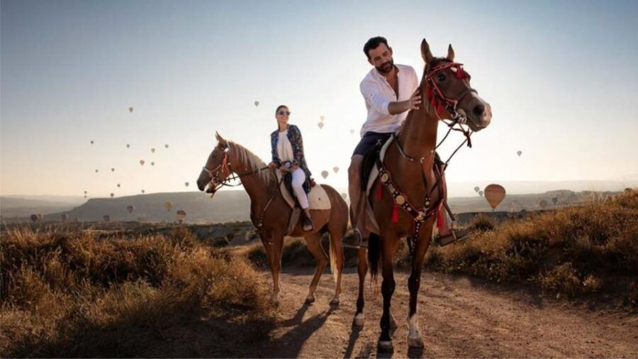 Cappadocia Göreme Horse Riding Tour 1 or 2 Hours - The Allure of a Horseback Tour in Cappadocia  