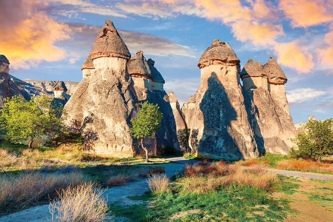 Cappadocia Red Tour With Lunch & Hotel Pickup (Small Group)