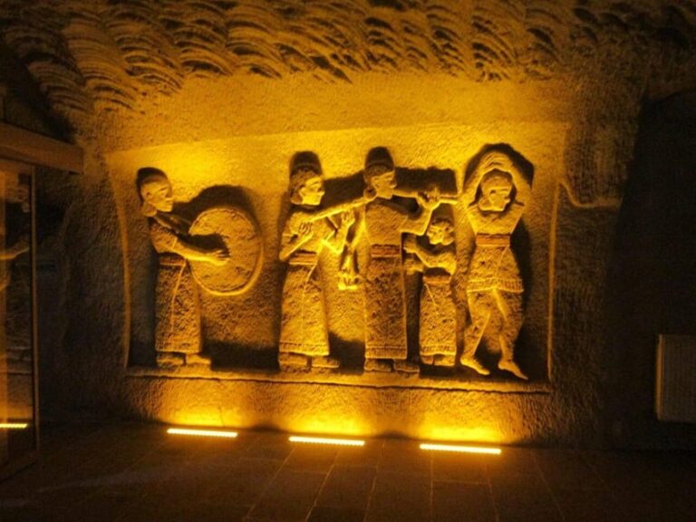 Cappadocia Turkish Night Show and Dinner in Cave Restaurant