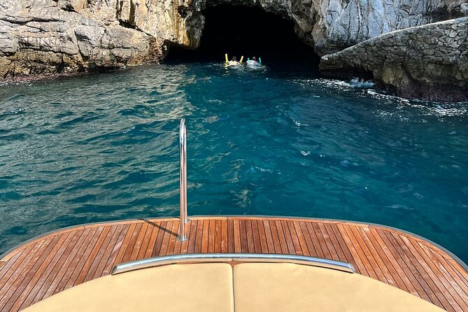 Capri Premium Boat Tour and City Visit Free Bar and Aperitif - An In-Depth Look at the Tour Experience