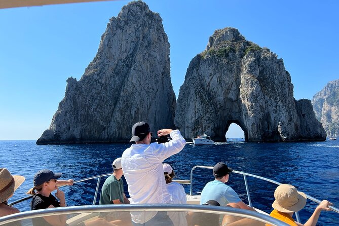 Capri Secret Corners Semi-Private Boat Tour with Local Captain