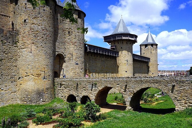 Carcassonne: Secrets of the Castle’s Defense Self-Guided Tour