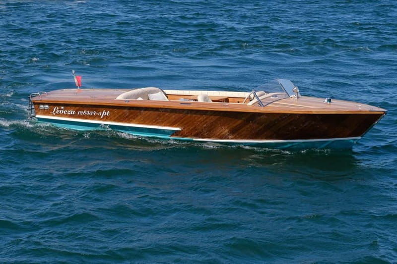 Cascais | Tour on Classic Venetian Boat with Drinks - An Authentic Voyage: What To Expect on this Cascais Boat Tour