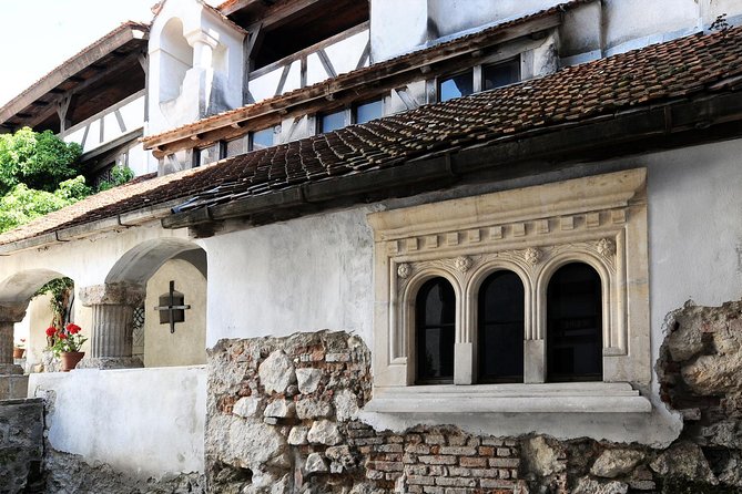 Castles of Transylvania – Small group tour from Bucharest