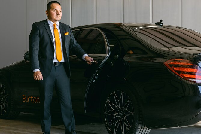 Charlotte Round Trip Chauffeur Driven Airport Transport