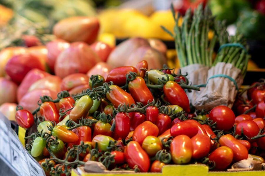Chef Led Porto Market Tour & Portuguese Tapas Class + Wine - A Closer Look at the Experience