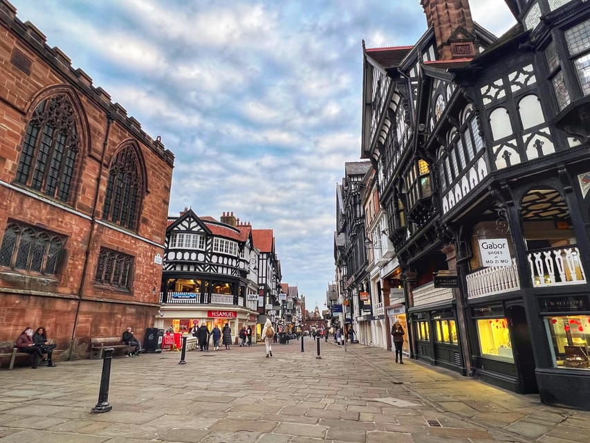 Chester: The Heart of Chester Walking Tour - The Experience in Detail