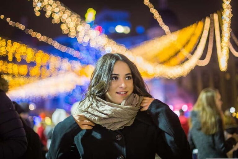 Christmas Market Guided Tour in Esztergom