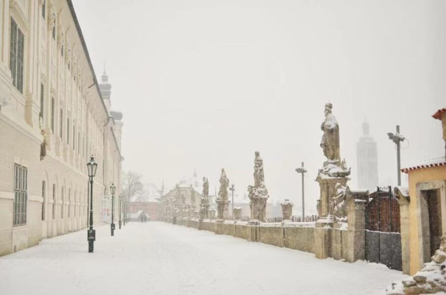 Christmas Stories in Kutna Hora Walking Tour - Good To Know