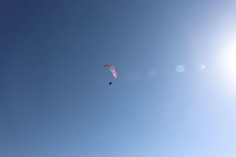 Cilento: tandem paragliding flight over Capaccio Paestum