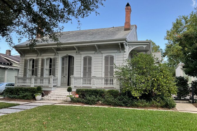 City Tour in French Historic Districts - The Practical Side: What You’ll Experience
