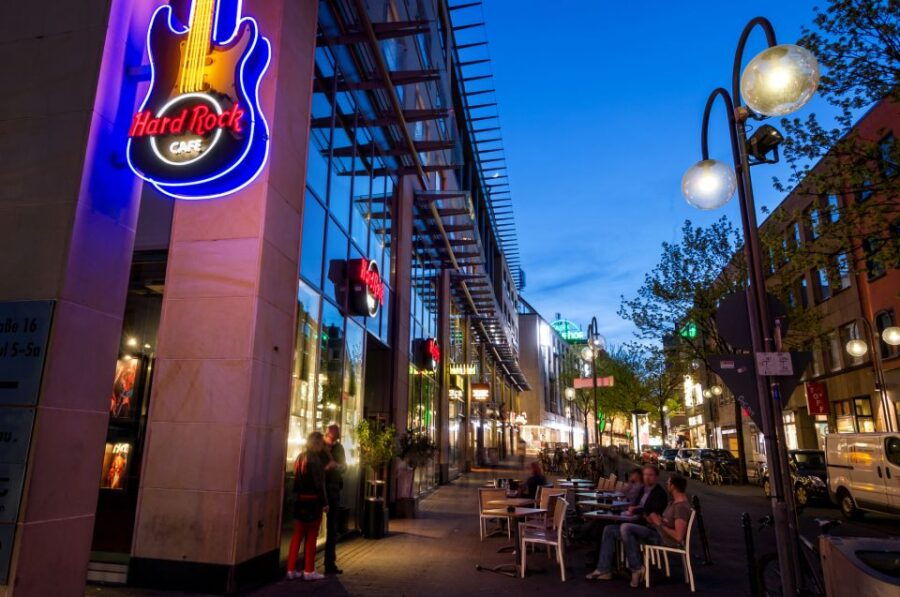 Cologne: Hard Rock Cafe with Set Menu for Lunch or Dinner - What You Can Expect from the Tour