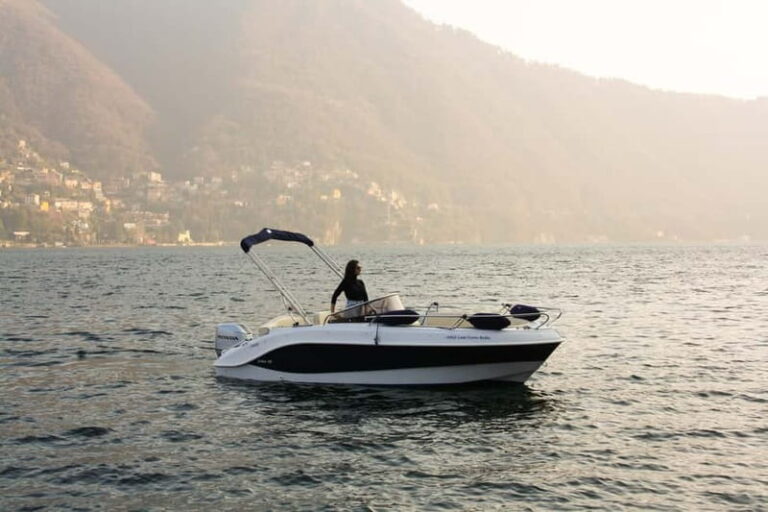 Como: Private 1-Hour Boat Rental