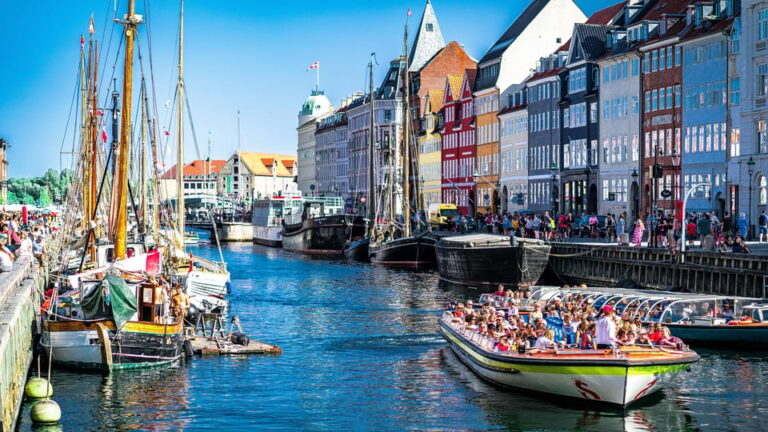 Copenhagen: Private Walking Tour