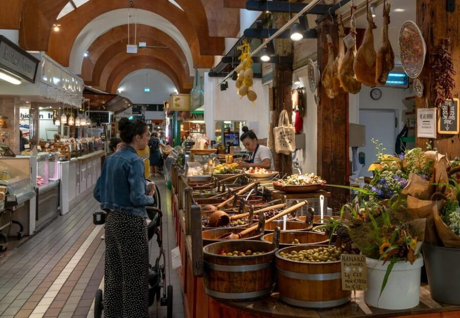 Cork's Flavorful Footsteps: A Walking Food Adventure - An In-Depth Look at Cork’s Flavorful Footsteps Tour