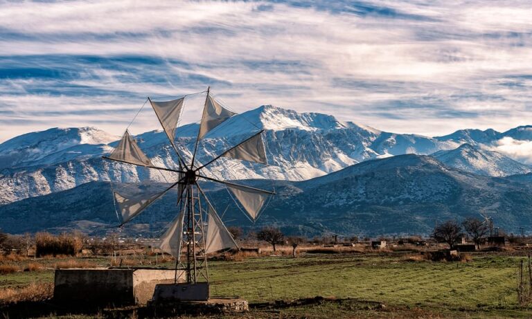 Crete: Lasithi Plateau & Knossos Palace Day Trip