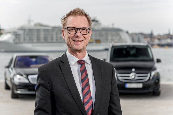 Cruise port VIP Transfer : Cruise port to Arlanda Airport 1-3 passenger
