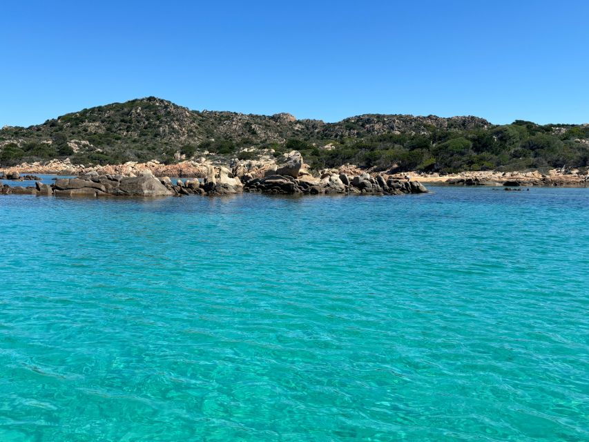 Da Palau:Tour in barca a vela nell'Arcipelago La Maddalena - What To Expect on the Sailing Tour