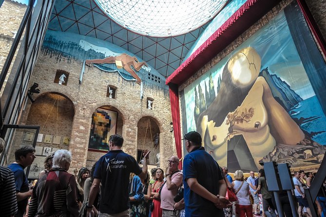 Dali Museum, House & Cadaques Small Group Tour from Barcelona - Good To Know