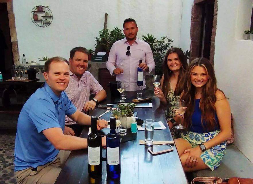 Day Trip to Santorini From Athens - The Itinerary in Detail: Managing Expectations