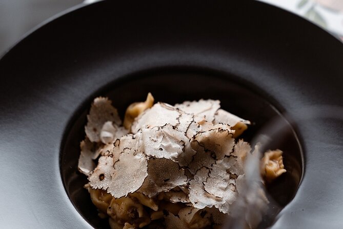 Discover the food valley and cook with truffle