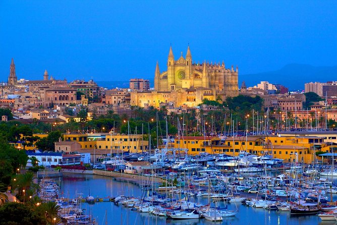 Discover the major cultural attractions of Palma De Mallorca on a Private Tour