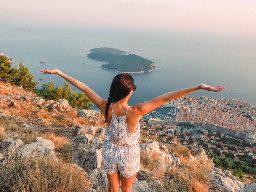 Dubrovnik Focus: 1.5 Hour Panoramic Tour of Stunning Views - Authentic Insights from Reviewers