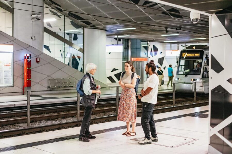 Düsseldorf: The Wehrhahn Line Metro Guided Tour - Who Should Take This Tour?
