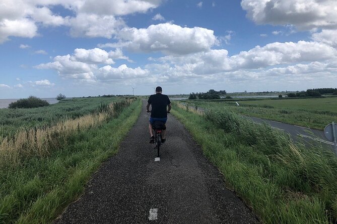 E-Bike PRIVATE tour Countryside of Amsterdam Volendam Marken - An In-Depth Look at the Tour Experience