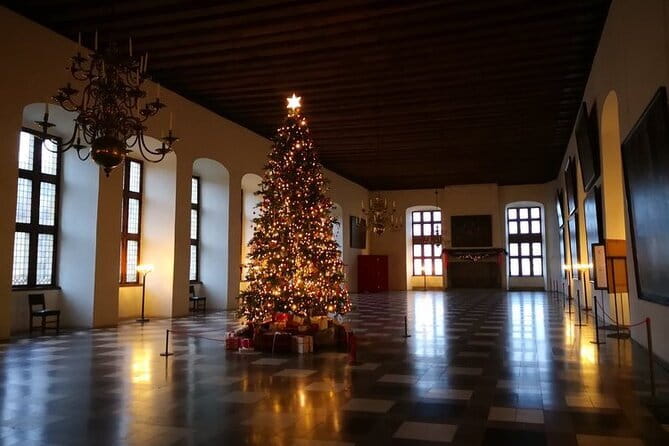 Easy Tour Winter, Kronborg Castle and Fredriksborg Palace