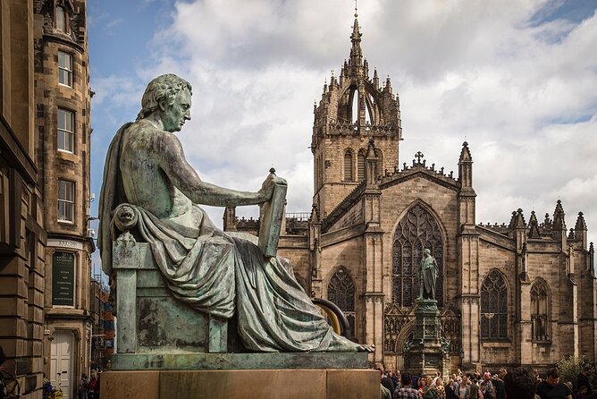 Edinburgh Castle & Royal Mile Walking Tour - Ticket Included - The Itinerary in Detail