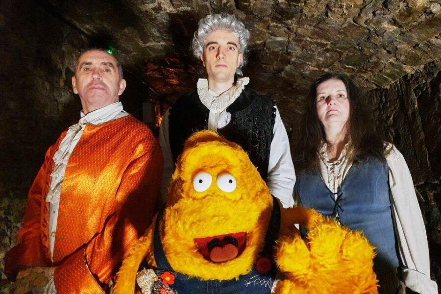 Edinburgh: Guided Ghost Walking Tour in Spanish - A Closer Look at the Edinburgh Ghost Tour  