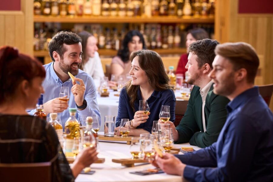 Edinburgh: Scotch Whisky Tasting Experience with Canapés - What Makes This Whisky Tasting Stand Out
