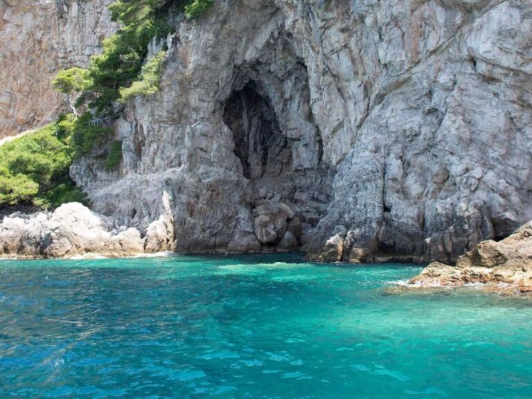 Elaphite Islands Cruise and Blue Cave Snorkeling Boat Tour