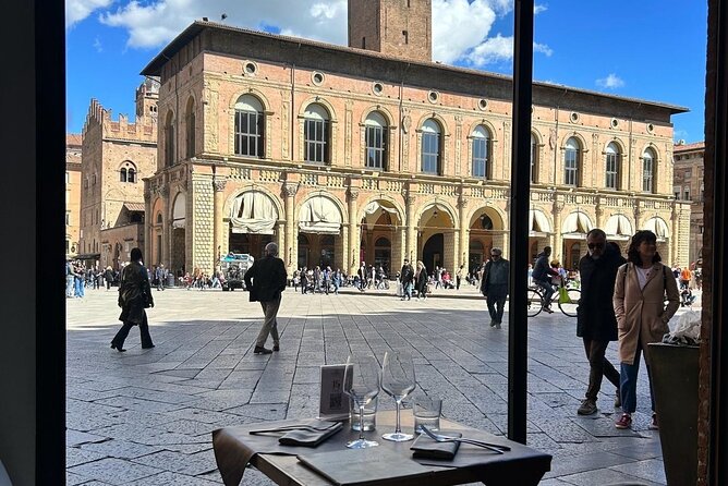 Enogastronomia Experience with Local Chef-Taste Bologna