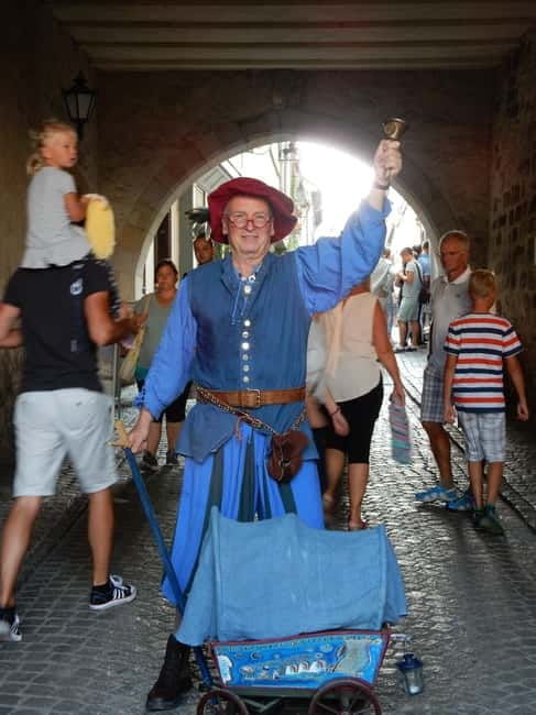 Erfurt: On the road with the Brückenkrämer. Walking tour with anniversary tasting.