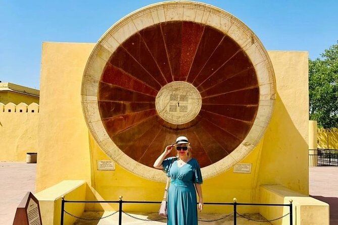 Explore Local Experience Jaipur Sightseeing Tour by Car + Guide