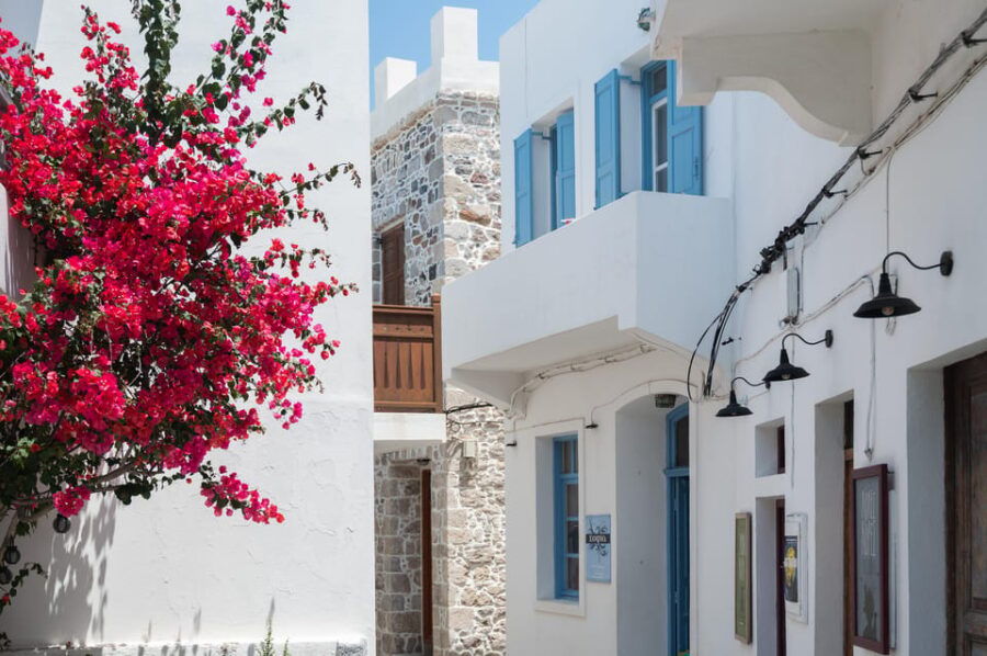 Explore Nisyros Island with Hotel Pick Up and Guided Tour - The Itinerary in Detail