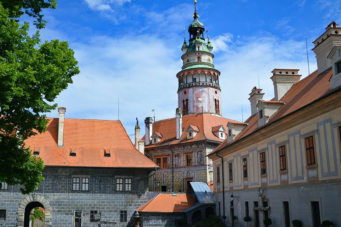 Explore the Instaworthy Spots of Cesky Krumlov with a Local