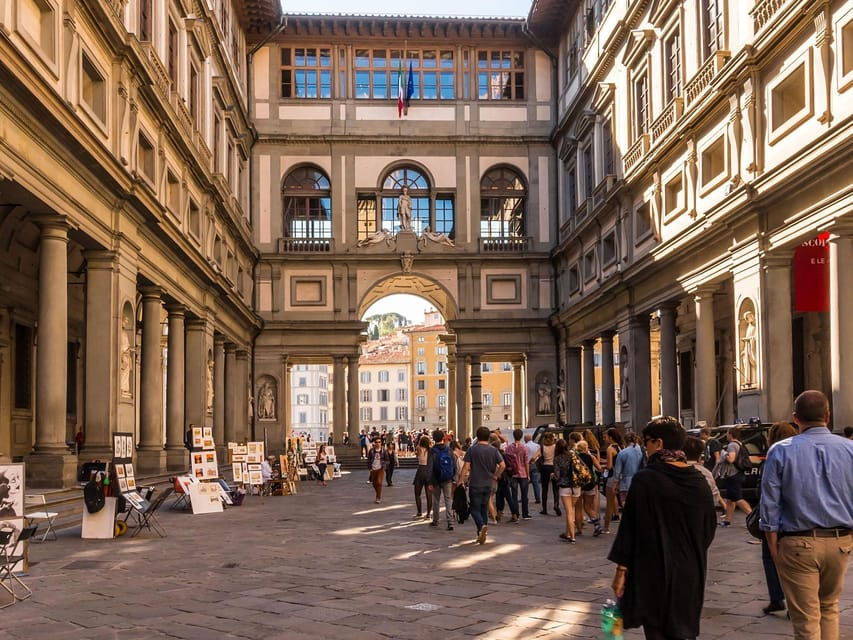 Explore Uffizi: Botticelli's Venus, da Vinci & Raphaels Art - A Closer Look at the Uffizi Tour Experience