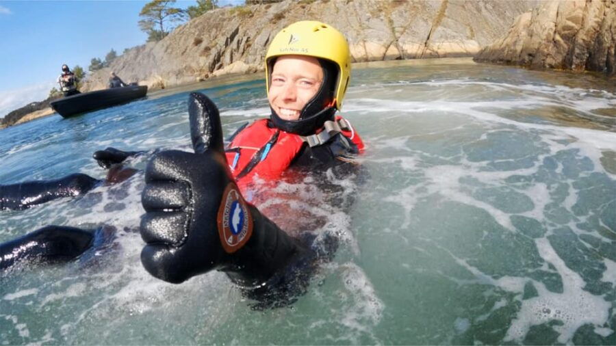 Færvik: Coastering Raet National Park - What Is Coasteering and Why It Matters