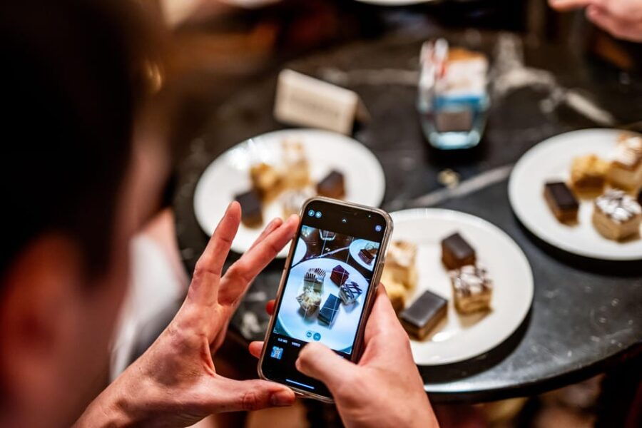 Fat Boy Food Tour: Guided foodie walking in Budapest - A Deep Dive into the Budapest Foodie Experience  