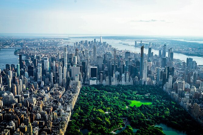 Fifth Avenue Unveiled: Luxury, History & Icons Walking tour