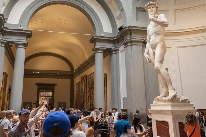 Florence Accademia Gallery Tour & Skip-the-Line Tickets Included