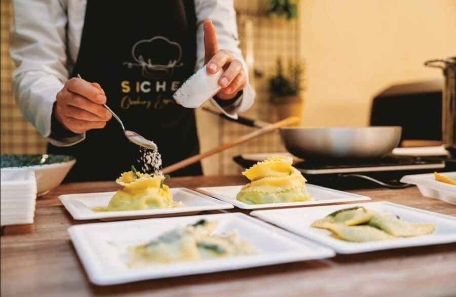 Florence: Fresh Pasta and Tiramisu Cooking Class - What Makes This Cooking Class Stand Out