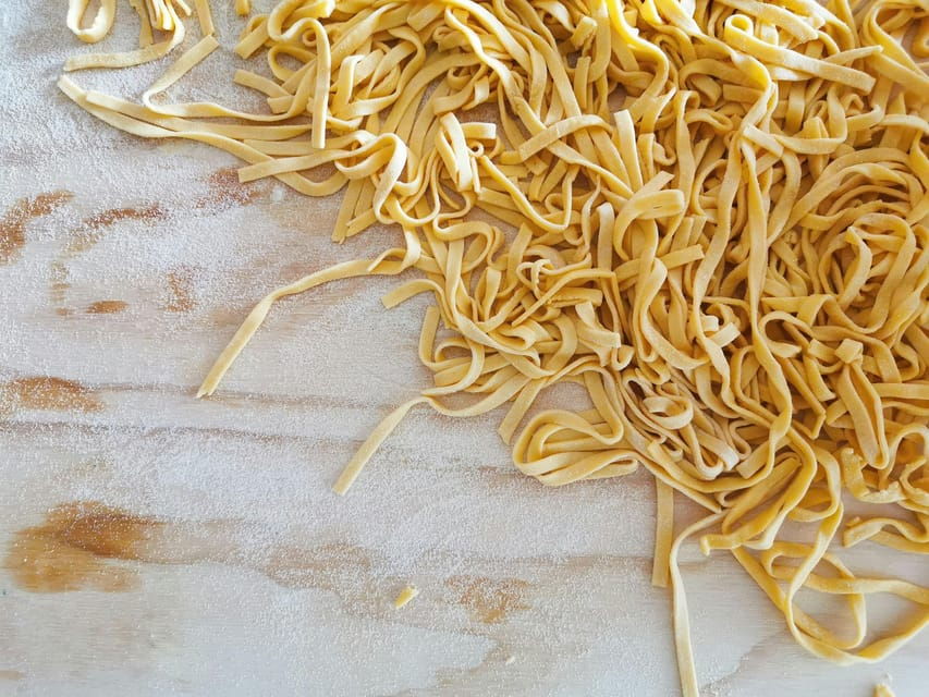 Florence: Market Tour and Pasta Cooking Class with Wine - A Deep Dive into the Experience
